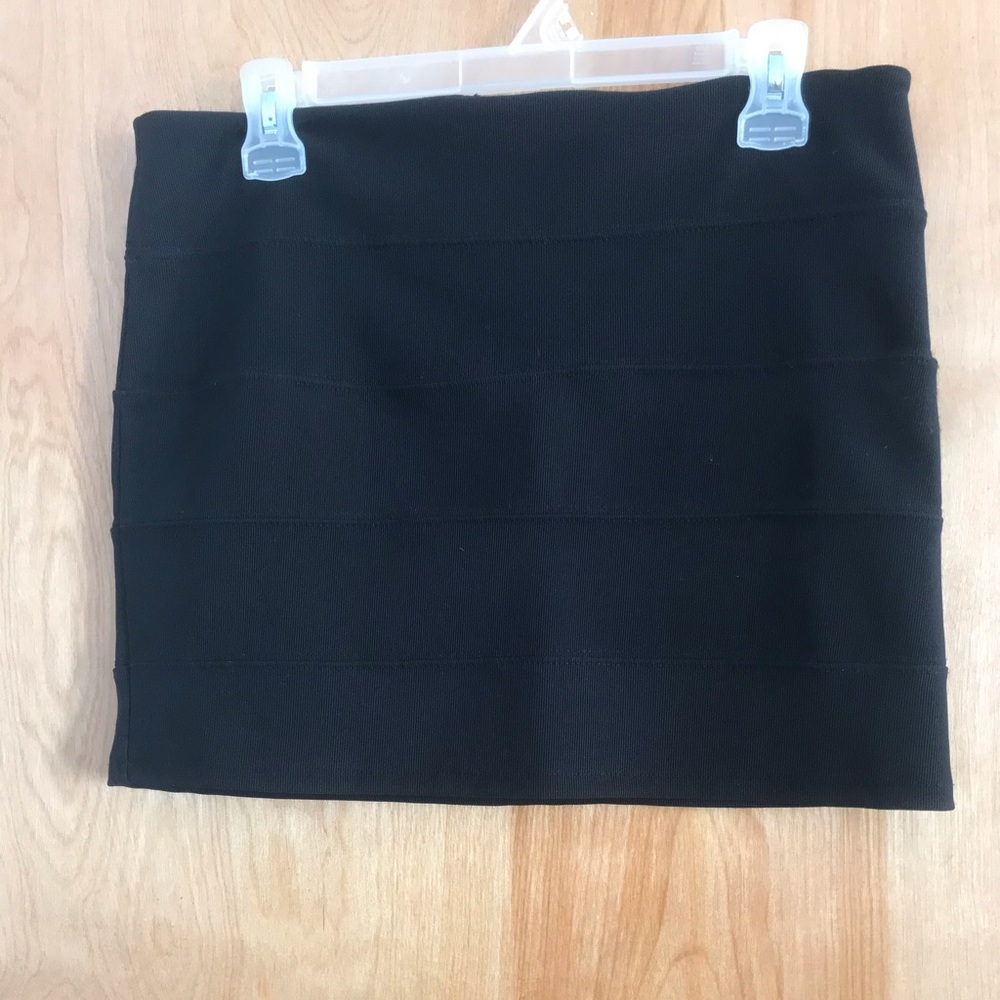Black Mini Skirt size Large